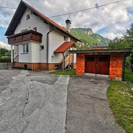 Apartmaji Tomsic موجسترانا المظهر الخارجي الصورة