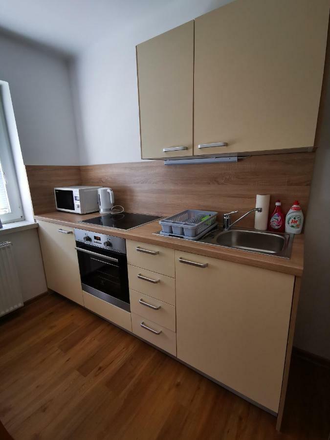 Apartmaji Tomsic موجسترانا المظهر الخارجي الصورة