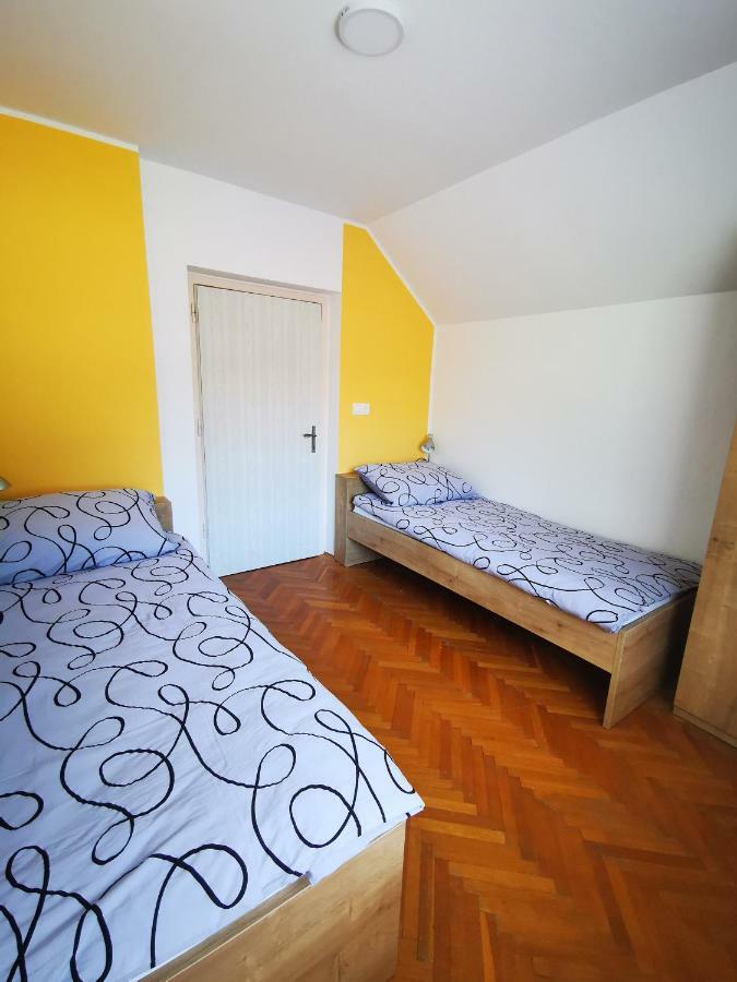 Apartmaji Tomsic موجسترانا المظهر الخارجي الصورة